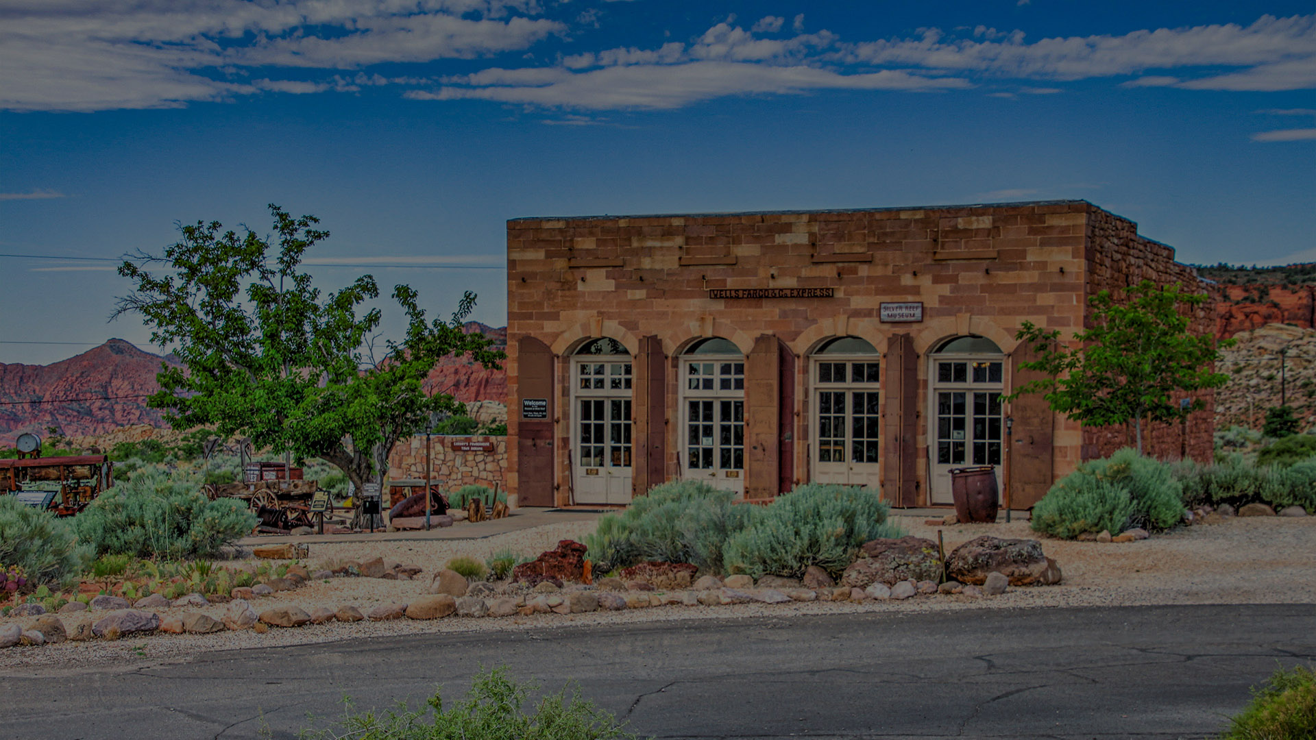 WellsFargo2-1920px